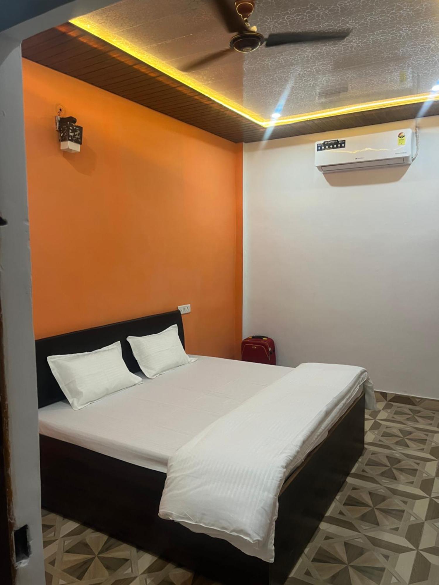 Saanvi Residency Inn - Varanasi — Photos 3