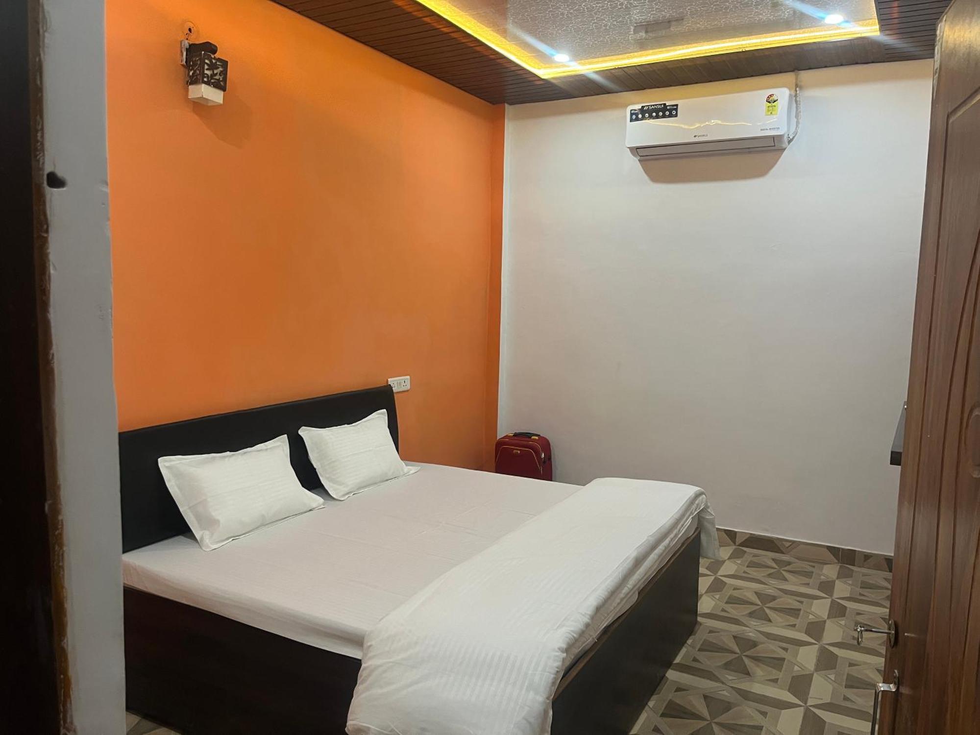 Saanvi Residency Inn - Varanasi — Photos 2